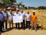 Minotto visita construção do ginásio do Sesc em Cocal do Sul