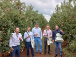 Naatz participa da abertura da colheita da maçã em Fraiburgo