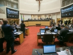 Assembleia aprova projeto sobre parcelamento do IPVA em 12 meses