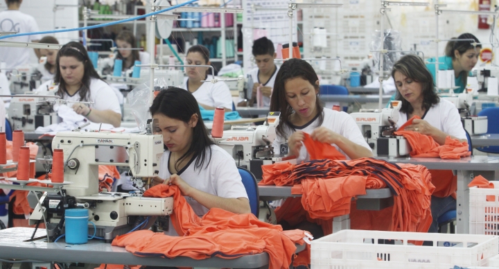 Indústria têxtil do Oeste de Santa Catarina; estudo da Fiesc aponta que o setor foi um dos mais impactados com a política de benefícios fiscais de SC