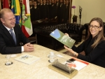 Ministra visita Assembleia para ampliar relações entre Canadá e Santa Catarina