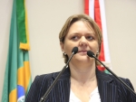 Dos Gabinetes - Luciane Carminatti defende o fortalecimento do SUAS em Santa Catarina