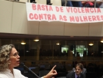 Deputados derrubam veto e aprovam criação do Observatório da Violência contra a Mulher