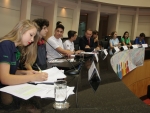 Deputados estudantes aprovam oito projetos de lei