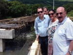 Mota visita obras na Serra da Rocinha