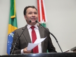 Darci de Matos expõe PL sobre região metropolitana na Câmara de Vereadores de Joinville