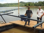 Deputado visita projeto de produção de peixes no lago da Usina de Itá