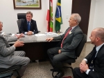 Mota vai a Brasília acompanhado de prefeitos do Sul