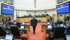Deputados do PT repudiam aprovação de título de Cidadão Catarinense para ex-presidente