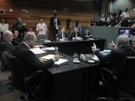 Deputados debatem MP que reduz repasse governamental para SC Saúde