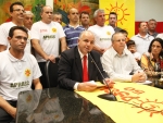 Deputado Sargento Amauri Soares assina ficha de filiação ao PSOL