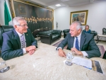 Embaixador da Itália faz visita informal ao Parlamento catarinense