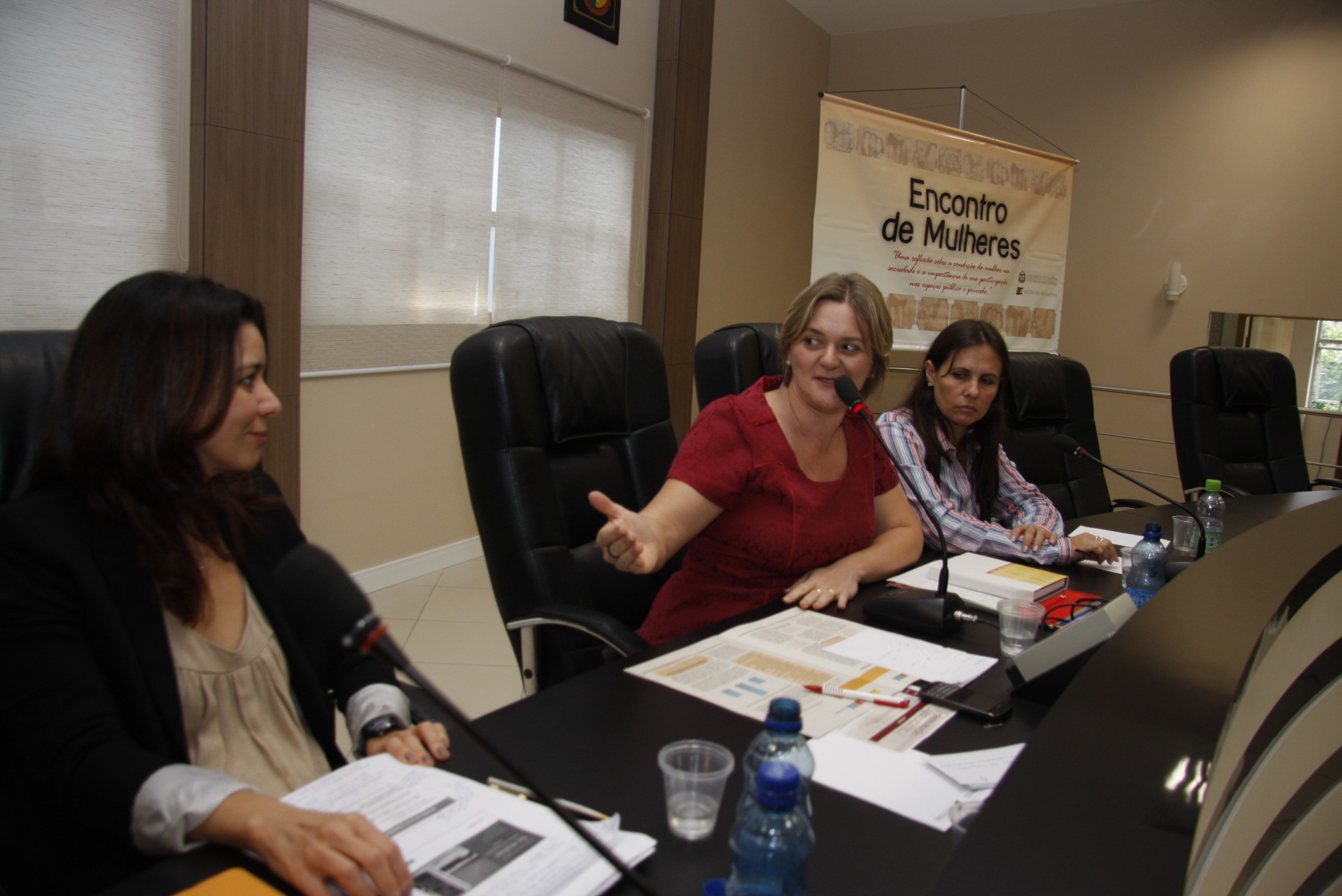 Ag Ncia Alesc Encontro Re Ne Mulheres Parlamentares Em Itapema