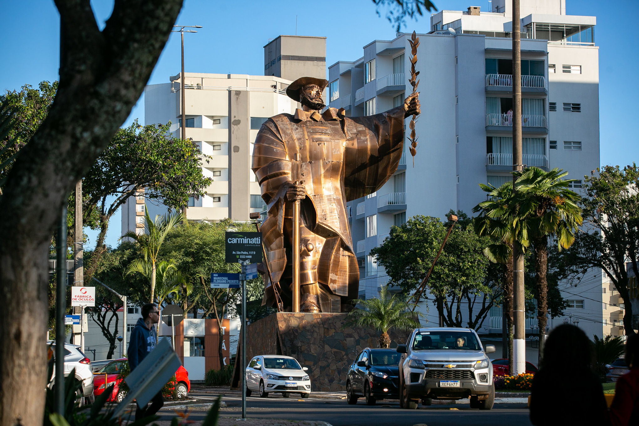 O parlamentar construir boa parte da sua vida na cidade de Chapecó