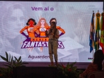 Paulinha anuncia o “Meninas Fantásticas” em Bombinhas