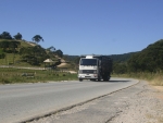 Sancionada a lei que garante parada de descanso para caminhoneiros nas rodovias