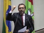 Venzon critica má gestão da Petrobras e aponta prejuízo público