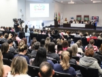Seminário realizado por Frente Parlamentar debate autismo em Balneário Camboriú