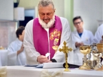 Padre Pedro celebra missa de instalação da Arquidiocese de Chapecó ao lado de dom Odelir e 80 padres