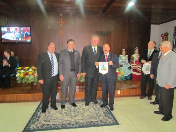 Agência ALESC  Sessão solene de homenagens em Nova Veneza