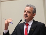 Dresch critica lideranças do PMDB por aderirem ao movimento golpista