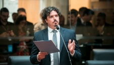Marquito consegue maioria, derruba veto e 1º/5 é o Dia Estadual de Abertura da Safra da Tainha Marquito consegue maioria, derruba veto e 1º/5 é o Dia Estadual de Abertura da Safra da Tainha