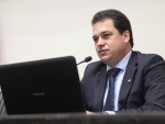 Deputado Rodrigo Minotto apresenta moção em homenagem a ex-presidente do Criciúma EC