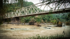A ponte Altamiro Guimarães, no limite entre Ibirama e Apiúna, transformou-se num ponto para contemplação das paisagens da região