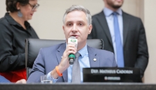 Parcelamento do custo de instalação elétrica está em análise na Alesc