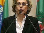 Dos Gabinetes - Deputada Ana Paula emite nota de apoio ao magistério catarinense