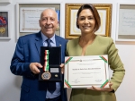 Oscar Gutz entrega Comenda do Legislativo a Michelle Bolsonaro