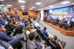 Lançamento da frente ocorreu na noite desta quarta (30), na Assembleia Legislativa