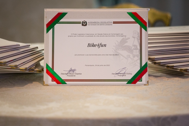 Agência ALESC  SESSÃO SOLENE - Homenagem aos grupos que incentivam a  qualidade de vida através das bicicletas
