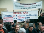 Participantes de audiência se manifestam contra a Resex do Farol de Santa Marta