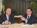 Deputado Rodrigo Minotto recebe prefeito Márcio Búrigo