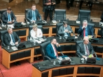 Deputados comemoram Dia do Professor e criticam governo do Estado