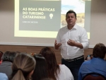 Naatz destaca potencial do turismo catarinense em Sergipe