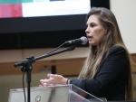 Paulinha pede celeridade para projetos de lei voltados às mulheres catarinenses