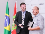 Federação de Atletismo de Santa Catarina é homenageada