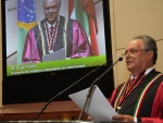 Assembleia homenageia cirurgião-dentista em sessão especial
