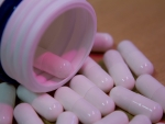 Sancionada lei que altera procedimentos em farmácias de manipulação em SC