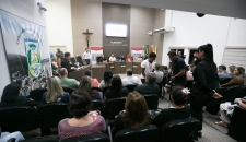 O debate aconteceu na Câmara de Vereadores de Joaçaba. Foto: Rodrigo Correa.