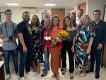 Paulinha celebra aniversário com festinha surpresa e trabalhando muito por SC no Gabinete 203