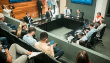 Assunto foi discutido na reunião da Comissão de Assuntos Municipais, realizada na manhã desta terça-feira (20)