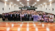 O evento aconteceu na Assembleia Legislativa de Santa Catarina.