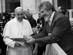 “Coração entristecido”, diz o sacerdote e deputado Padre Pedro sobre a morte do Papa “Coração entristecido”, diz o sacerdote e deputado Padre Pedro sobre a morte do Papa