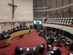 Crise chega a Santa Catarina e parlamentares indagam pelos culpados
