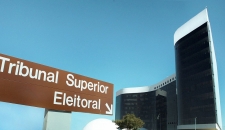 Sede do TSE em Brasília; dos 35 partidos políticos com registro no tribunal, 27 têm candidatos na disputa pela Alesc. FOTO: TSE/Divulgação