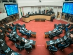 Deputados aprovam projetos que impactam carreiras da Segurança e da Saúde Deputados aprovam projetos que impactam carreiras da Segurança e da Saúde