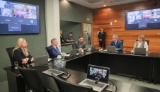 Reunião da comissão, na manhã desta quarta (21), contou com a participação da Cidasc, Ocesc e SAR.